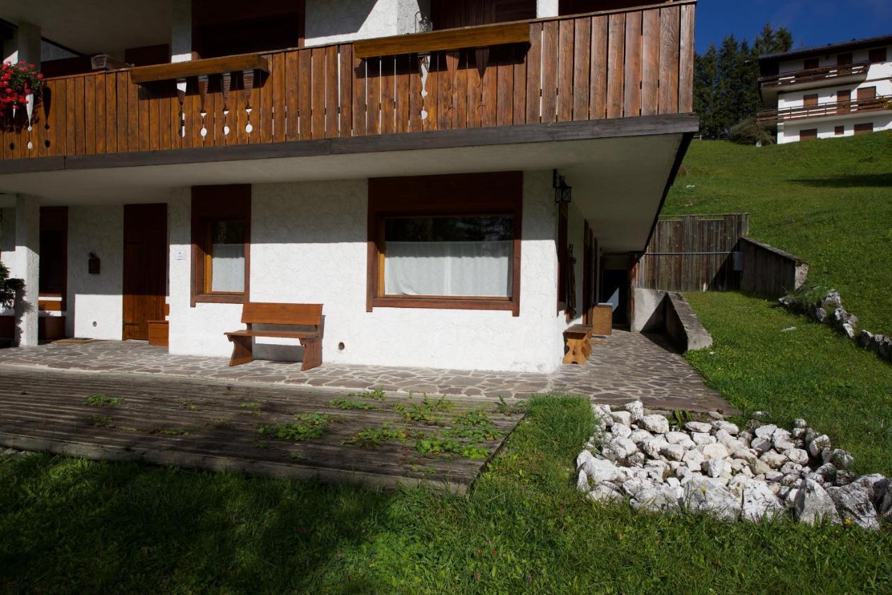 Ca' Milijera Lägenhet Cortina dʼAmpezzo Exteriör bild